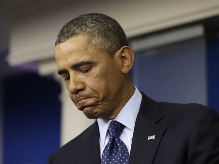 They Bashed Trump For Doing This…Now Obama’s Embarrassed For Getting Caught Doing The Same Thing!
